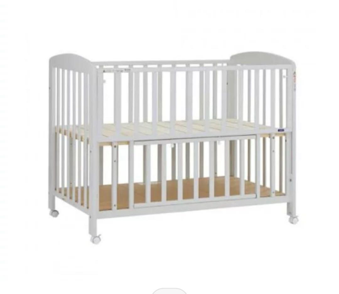 カトージ ハイタイプベビーベッド ホワイト