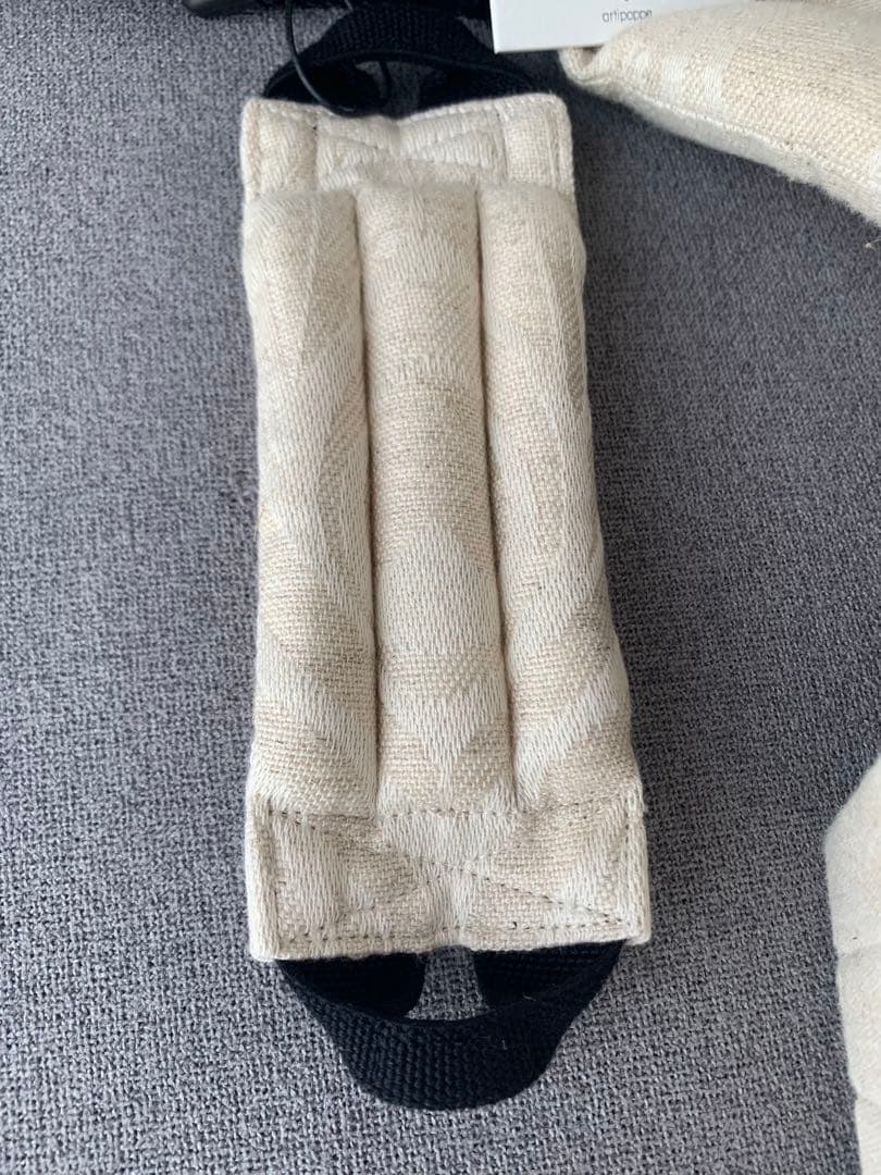 【artipoppe】ザイガイスト アーガス・オート(リネン) 抱っこ紐