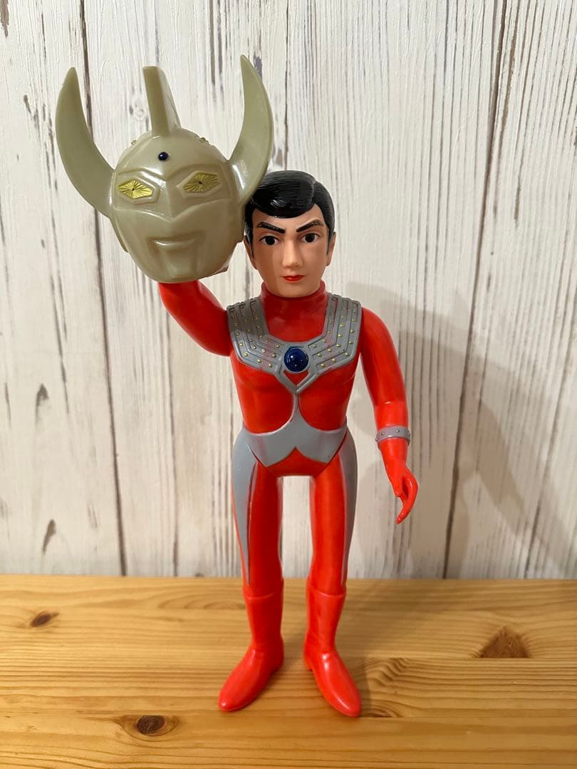 ウルトラマンタロウ ソフビ 面取れ ブルマァク 当時物