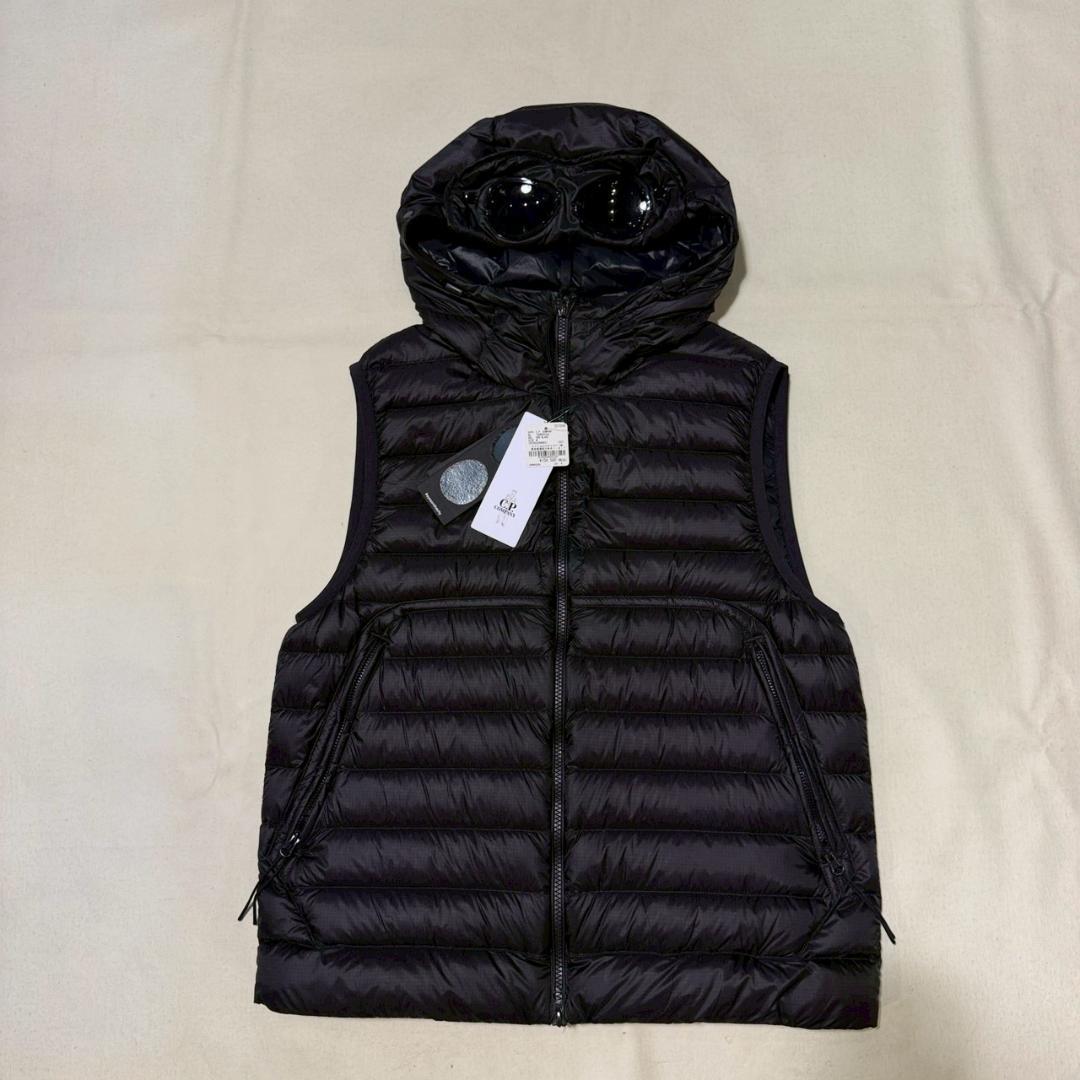 25aw新品 C.P.COMPANY シーピーカンパニー ダウンベスト Ｌ