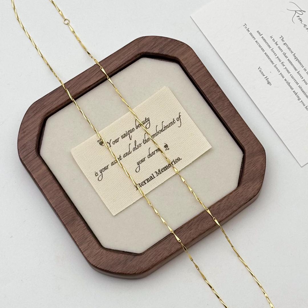 極美品 K18ゴールド ネックレス シンプル 45CM