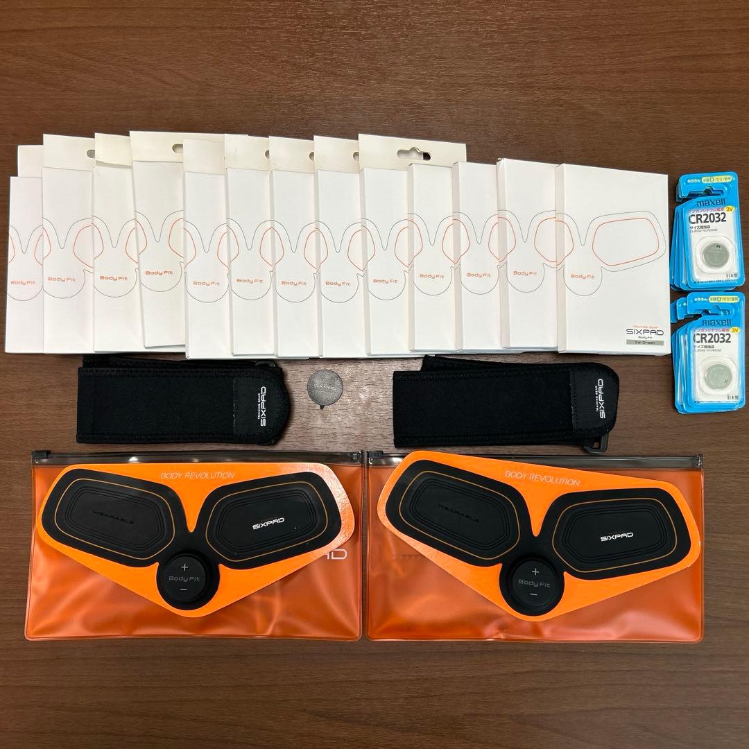 SIXPAD BODY REVOLUTION２セット(ジェルシート26枚付き)