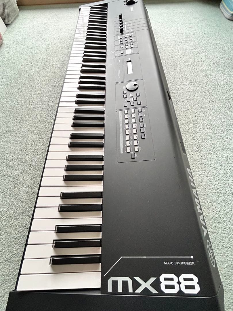 ＊都内にて手渡し限定＊　YAMAHA MX88