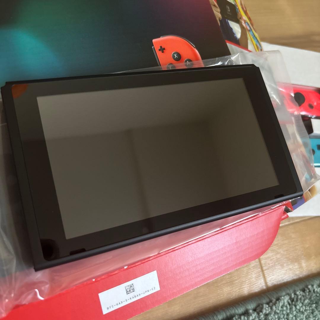 Nintendo switch 新型 バッテリー強化版