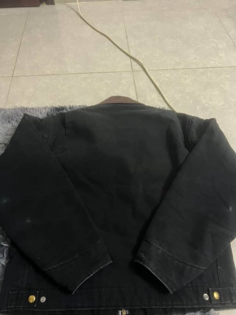 カーハートデトロイトジャケット J01 BLK