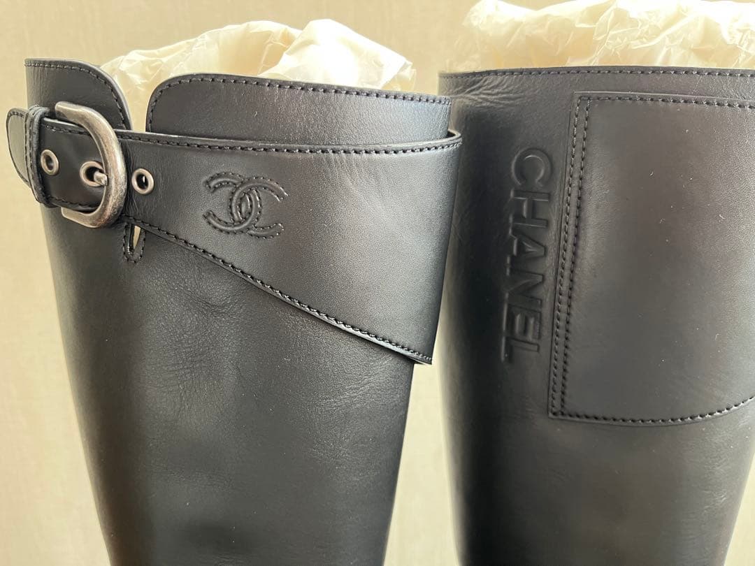 CHANEL シャネル バックルベルト カーフスキン ブラック ハイブーツ 38