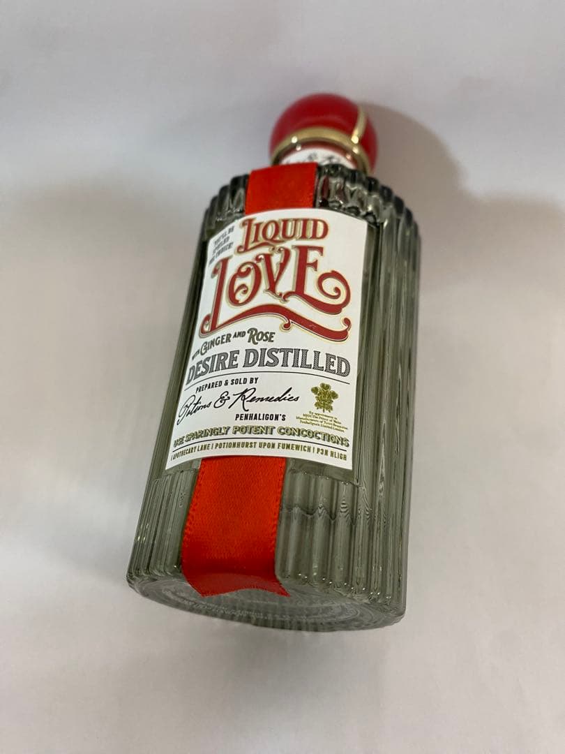 Liquid Love 香水 ユニセックス　リキッドラブオードパルファ100mL