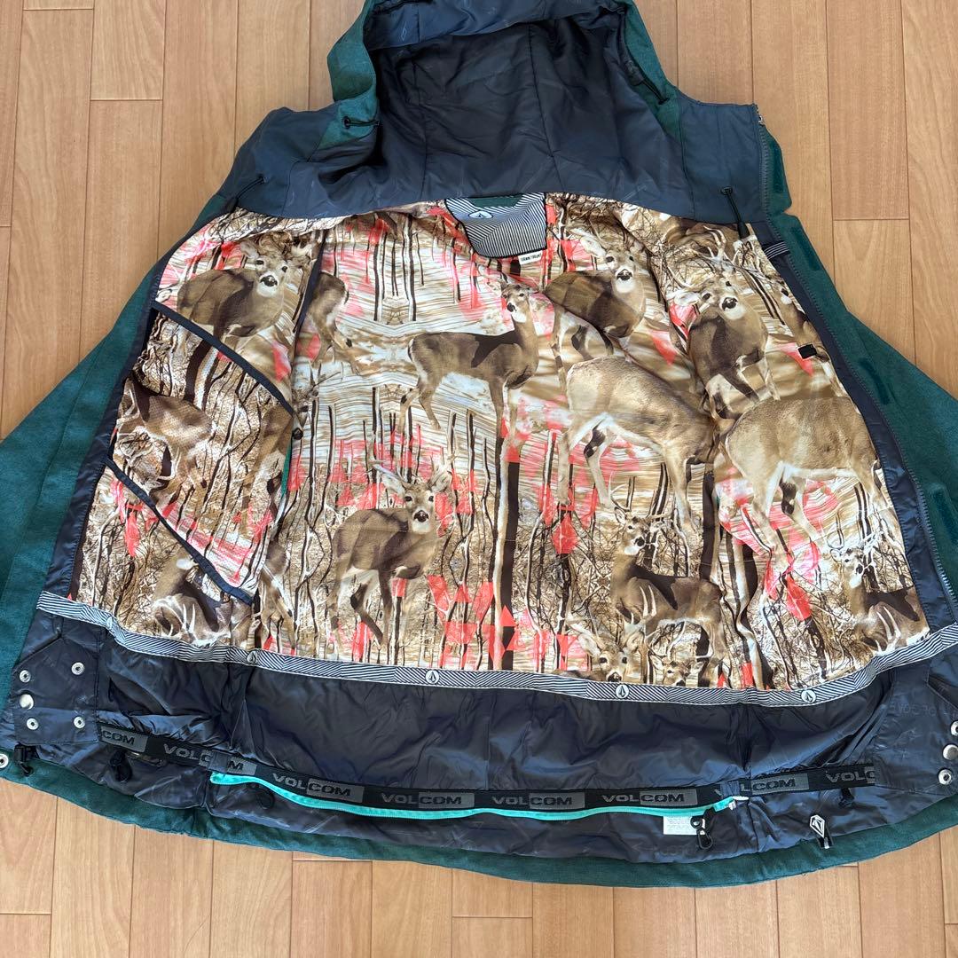 VOLCOM スノーボードウェア　上下セット