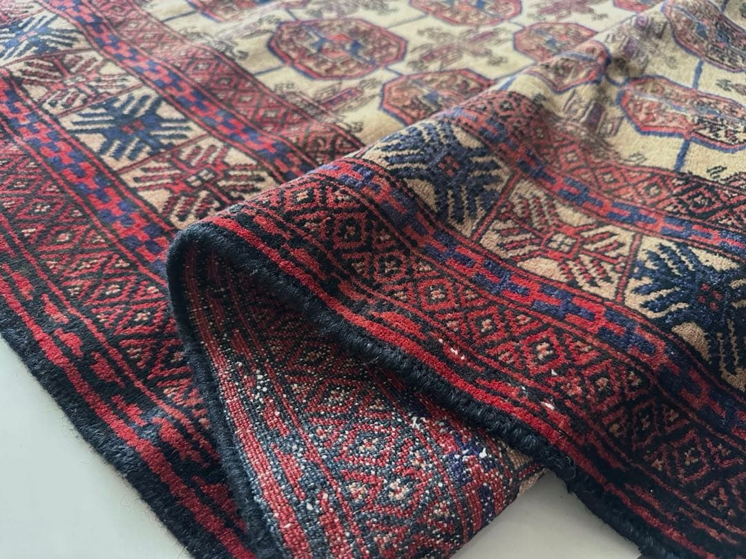 174×121 ヴィンテージラグ　バルーチ　手織ラグ