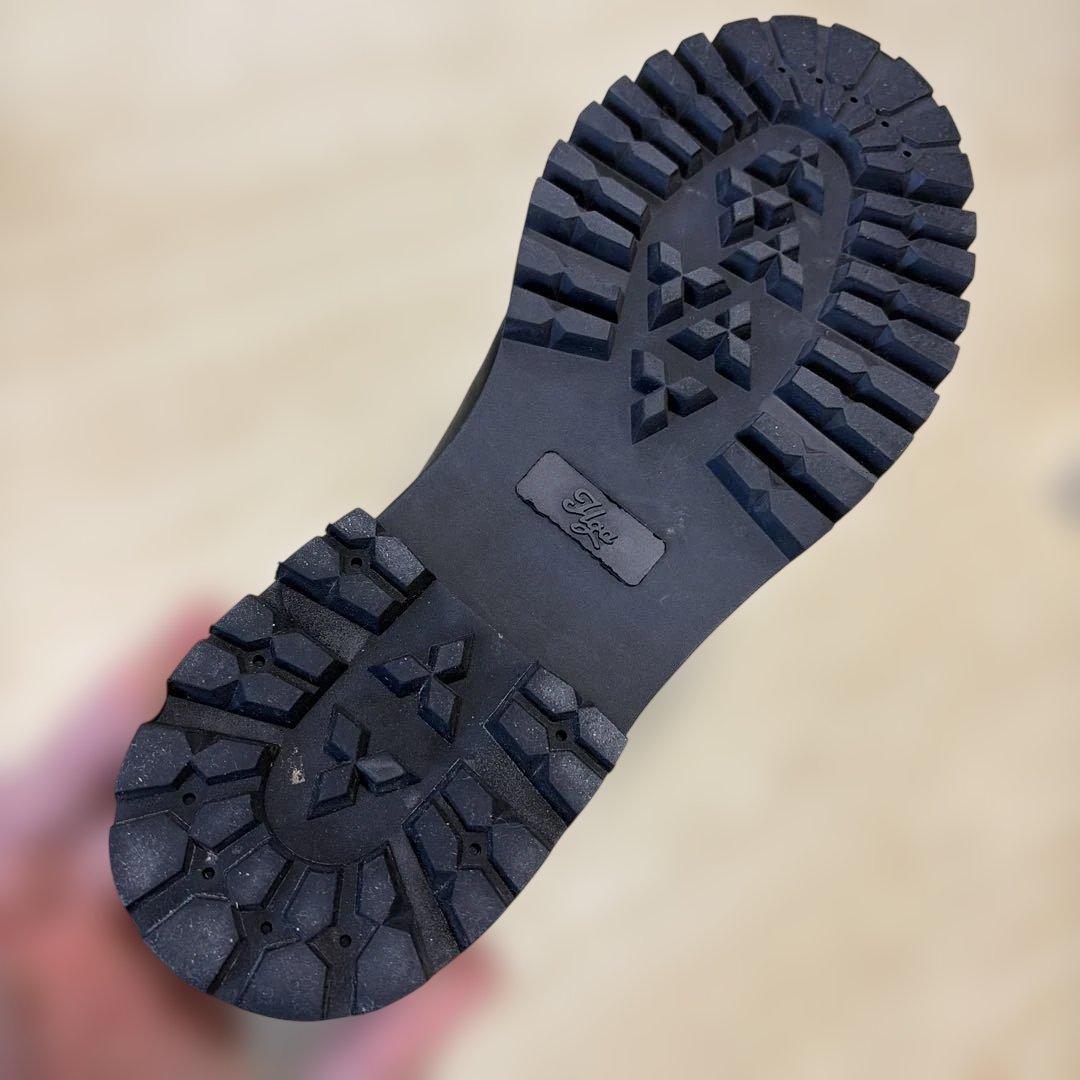 L'F 黒とベージュ 厚底レースアップシューズ