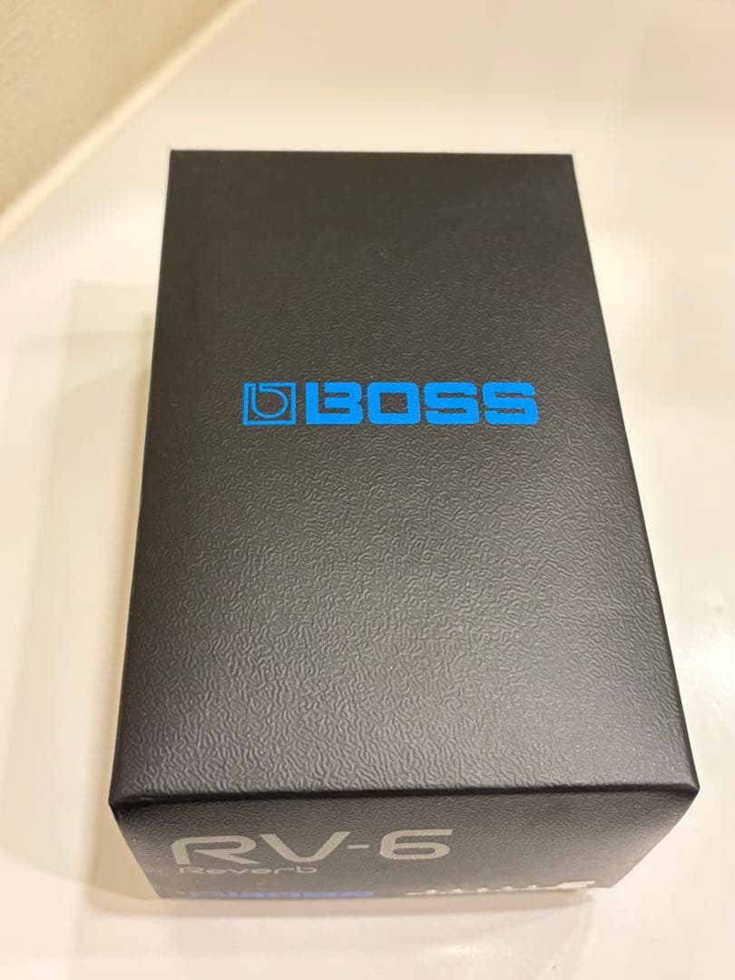 ギター用エフェクター　リバーブ　BOSS Reverb RV-6 ケース説明書付
