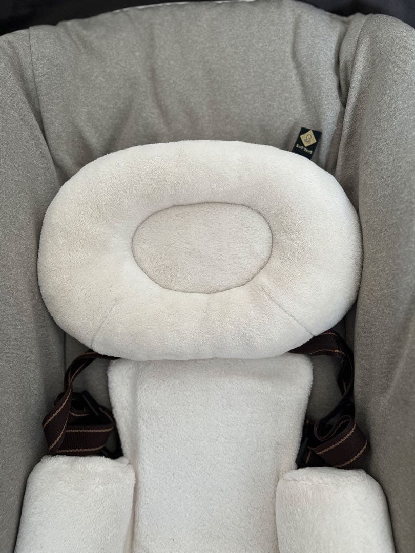 コンビ ネムリラAUTO SWING BEDi エッグショック おやすみドーム