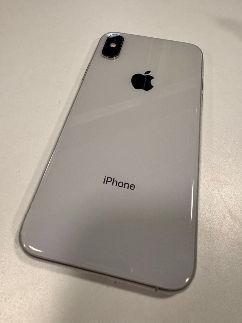 【美品】Apple iPhone XS シルバー 256GB バッテリー100%