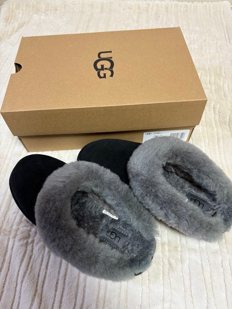 UGG ブラック　クラゲット24センチ