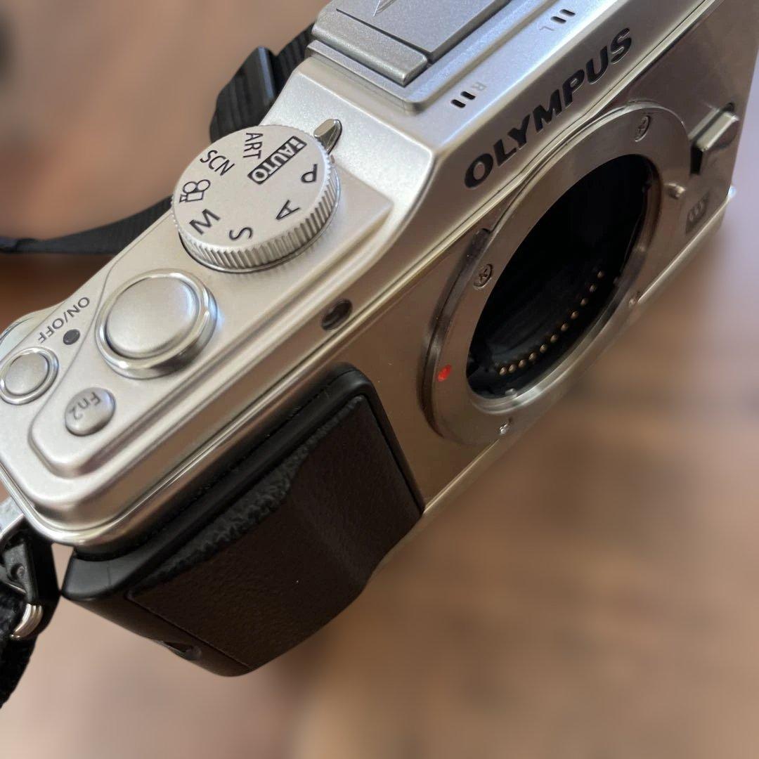 Olympus PEN E-P3 ミラーレス一眼 3本レンズ付き