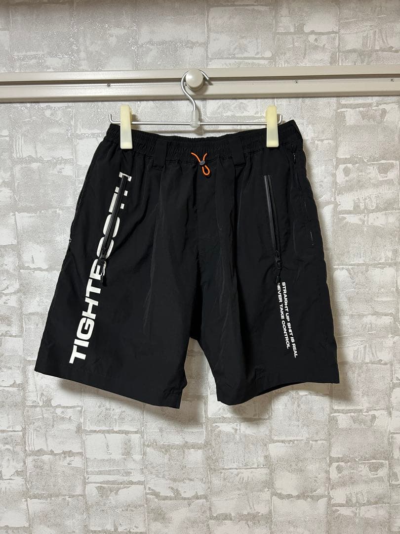 TIGHTBOOTH ブラックショートパンツ　Lサイズ