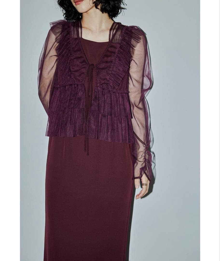 【期間限定値下げ】niana フリルペンシルドレス　ボルドー