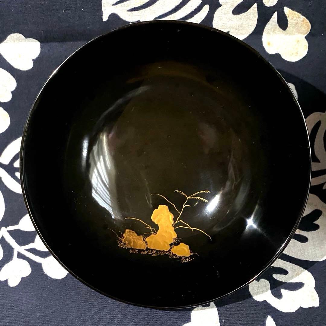 明治骨董旧家蔵出し　豪華黒塗り吸物椀　松鶴金蒔絵　明治参十参年購入　木製漆器二客