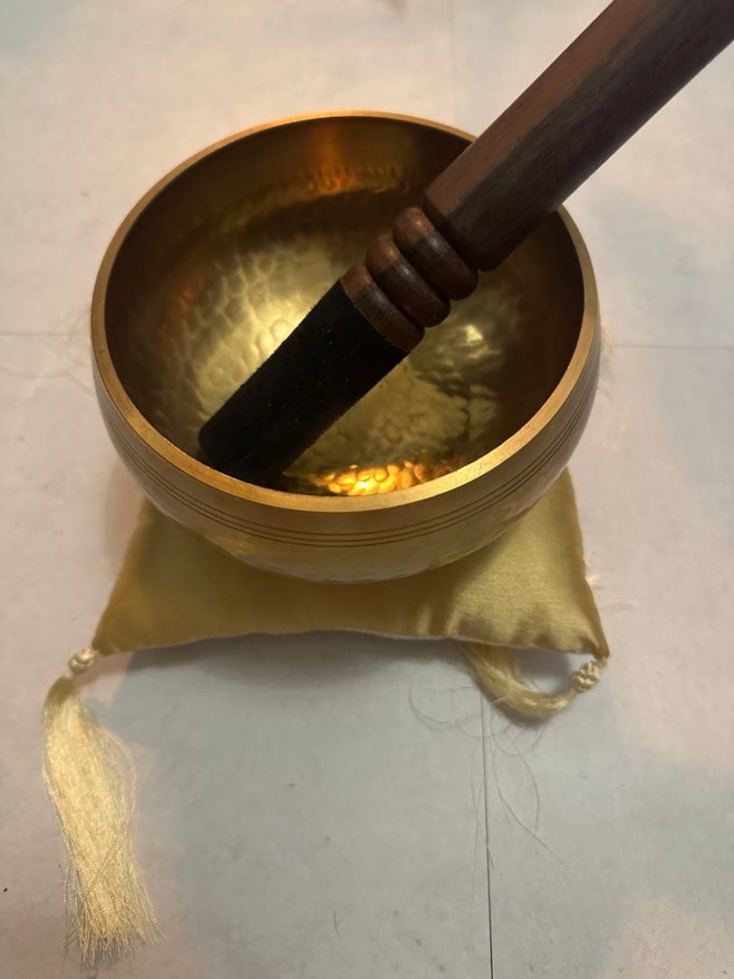 シンギングボウルとマレット