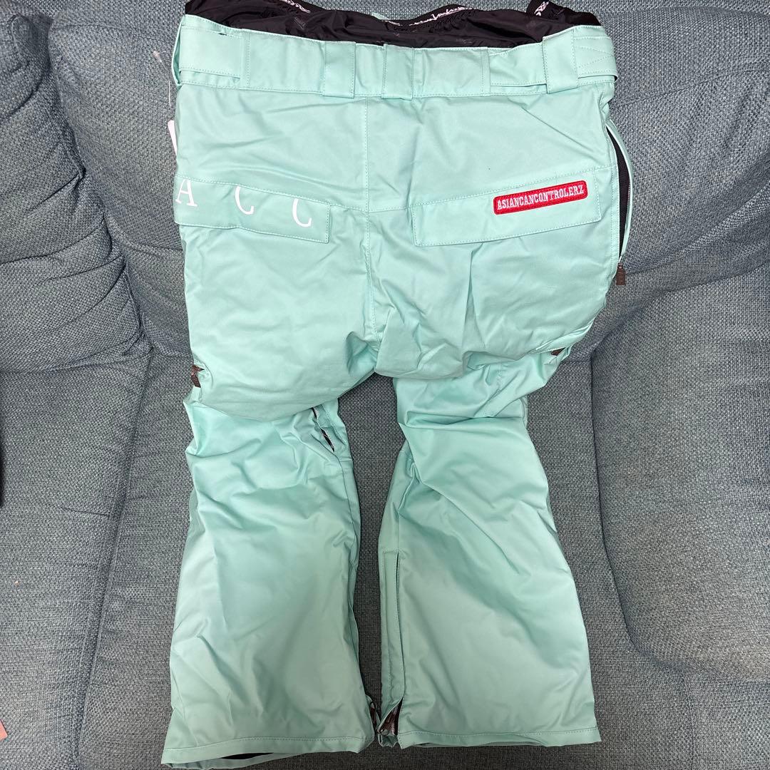 値下げ中本日発送します‼️ウィンタースポーツウェア　3点