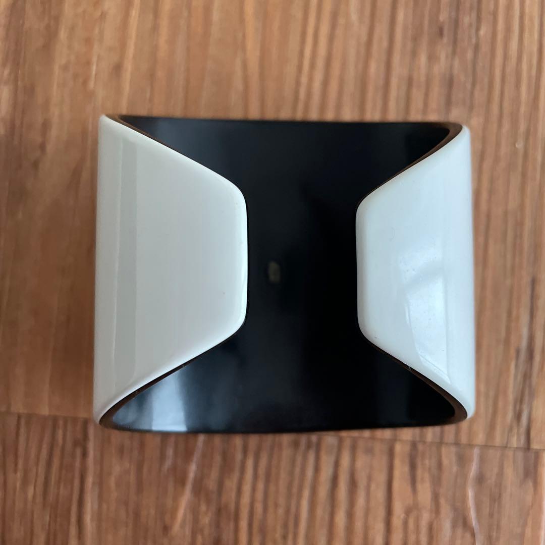 最終セール❗️CHANEL バングル ホワイト/ブラック