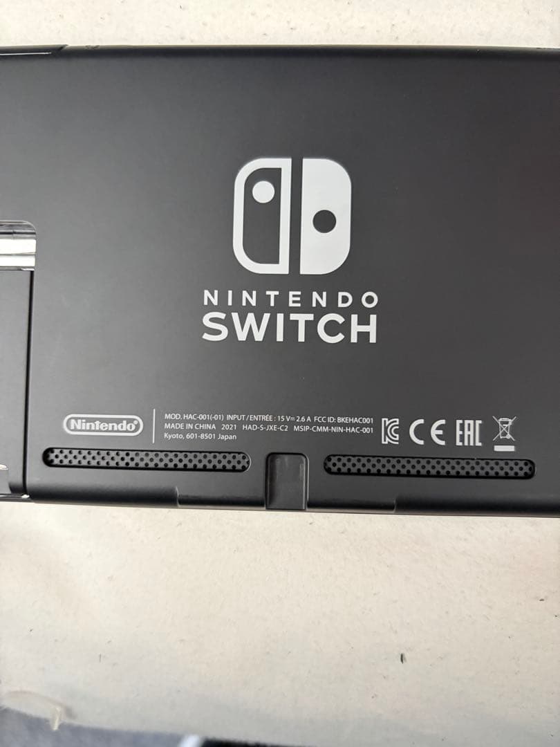 Nintendo Switch 本体 赤/青
