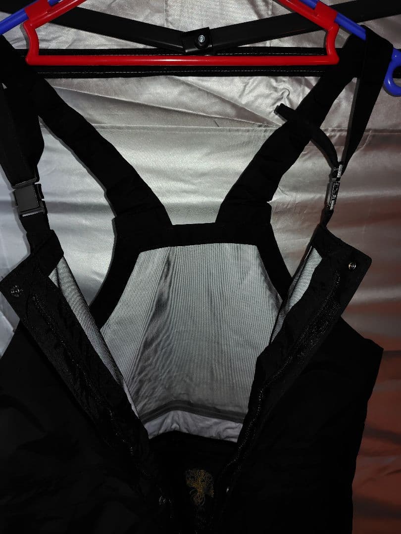 green clothingビブパンツ