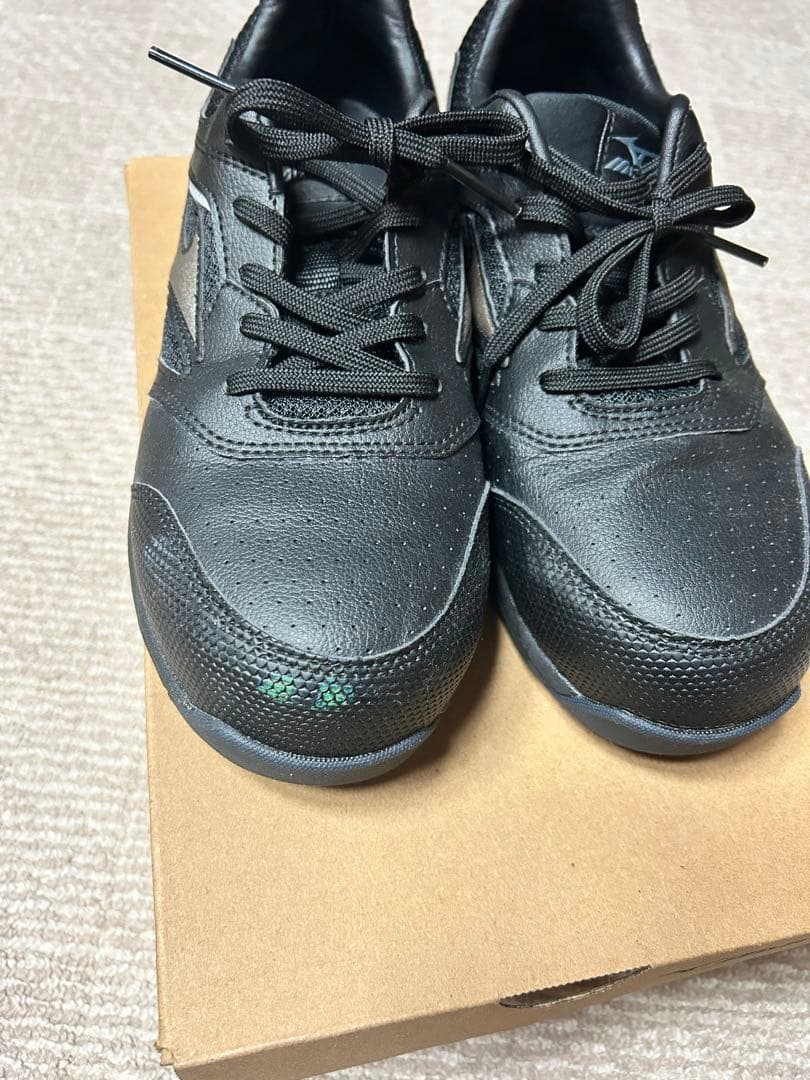 ミズノ　安全靴