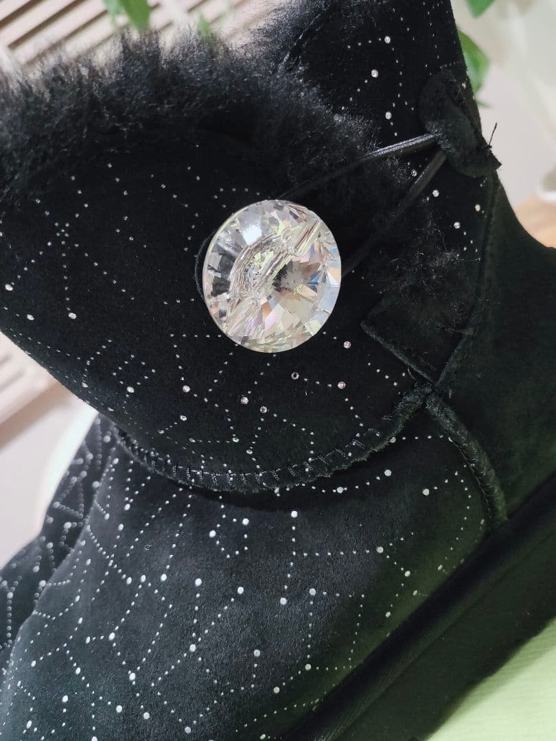 UGG アグ スワロフスキー 天体モチーフ 星座 ショートブーツ