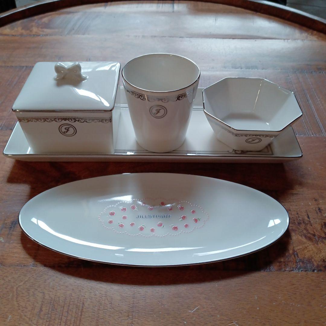 ジルスチュアート　ノベルティ　トレイ　新品未使用品
