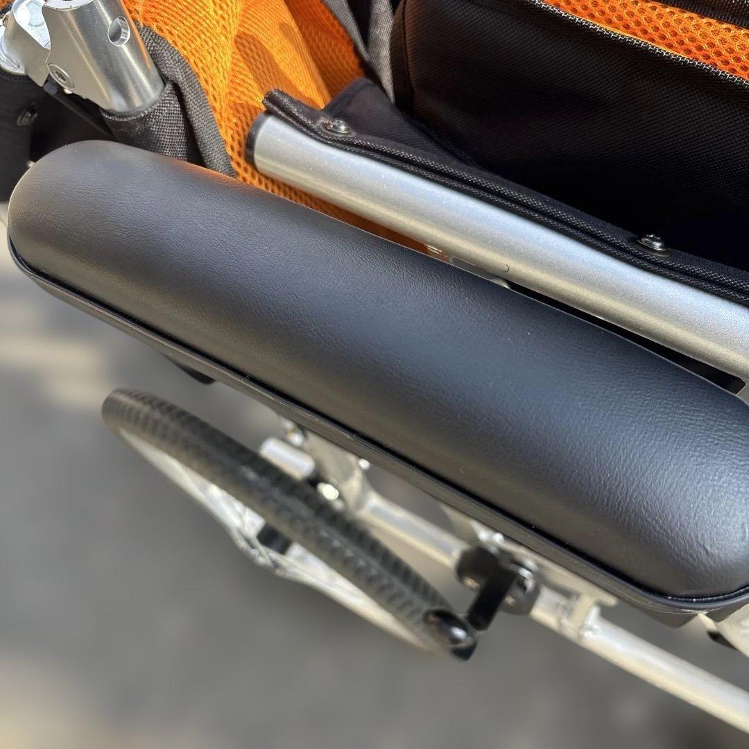 折りたたみ車椅子　ケアテックジャパン