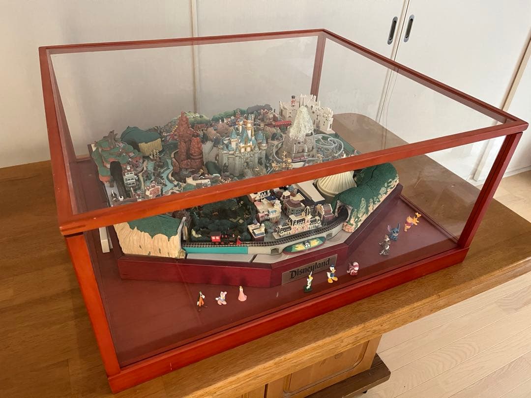 マイディズニーランド 模型 ケース付き（デアゴスティーニ）