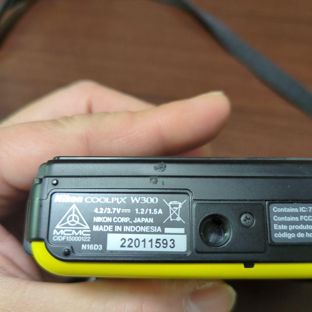 デジタルカメラ Nikon COOLPIX W300 YELLOW