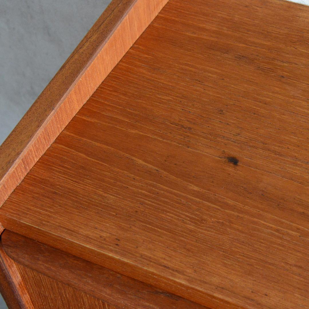 デンマーク 北欧ヴィンテージ チーク ３段 チェスト 北欧家具 サイドチェスト