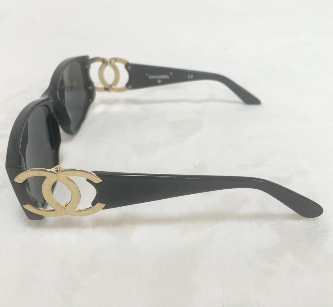 CHANELココマークロゴサングラス