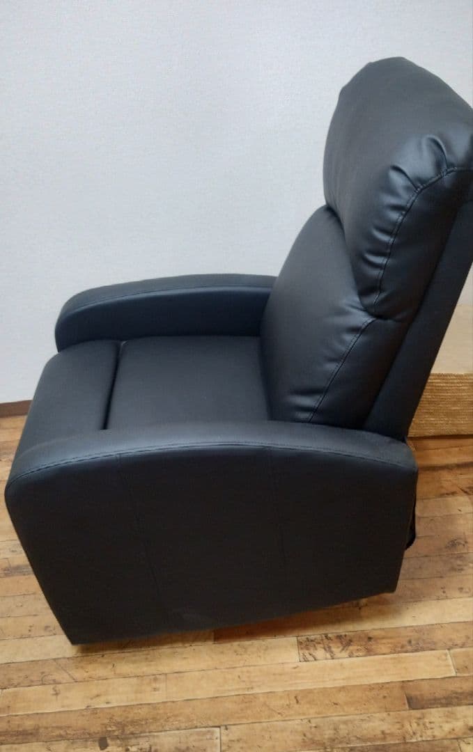 リクライニングチェア　フットネイル