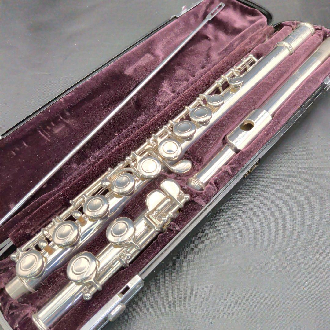 フルート　調整済　美品　ヤマハYFL211SⅡ（Eメカ.銀メッキ仕様）