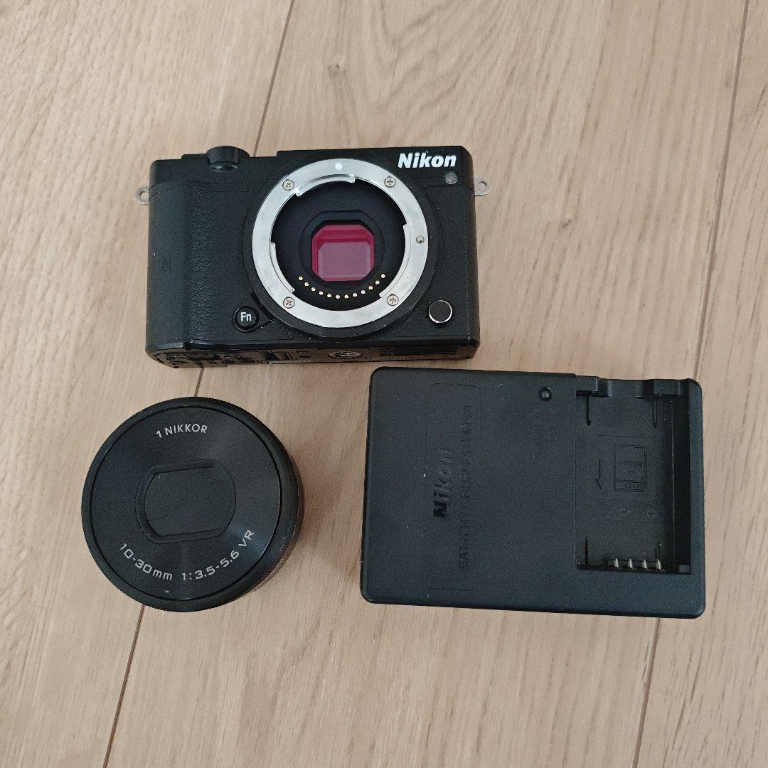 デジタルカメラ Nikon 1J5