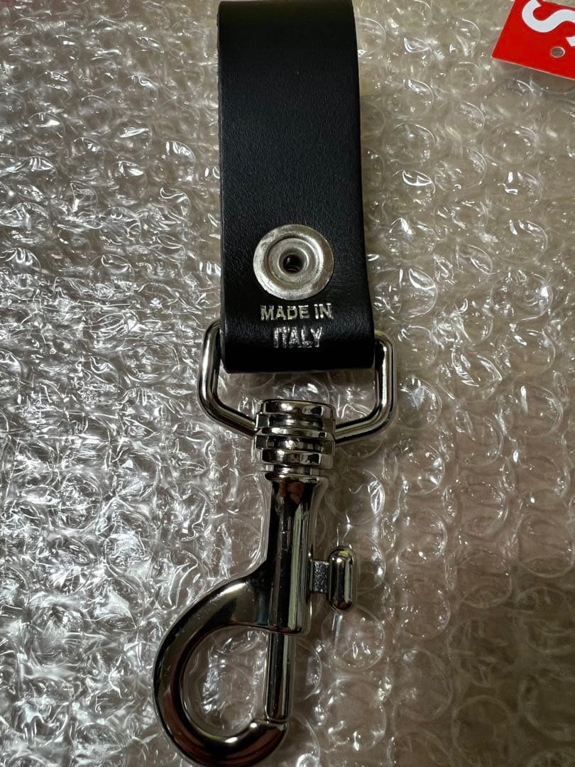 最安値【新品】シュプリーム レザーキーループ　黒　イタリア製