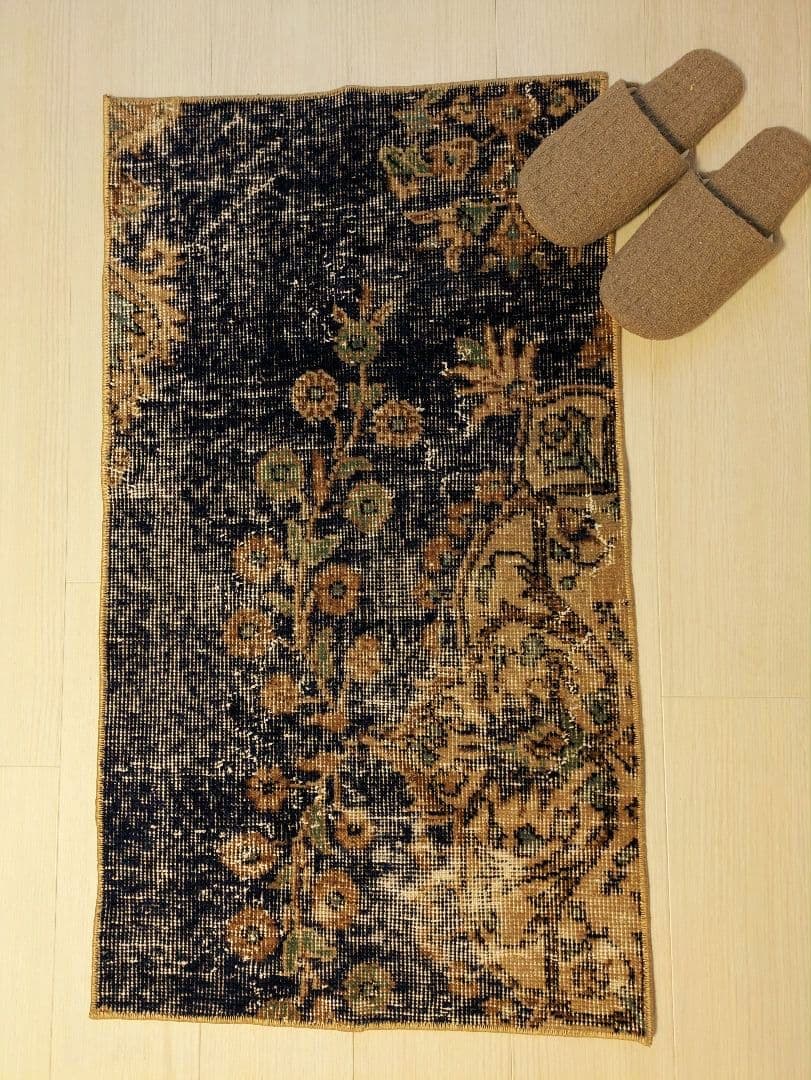 トルコヴィンテージラグ　ミニサイズ　玄関マットサイズ　53×94 ネイビー