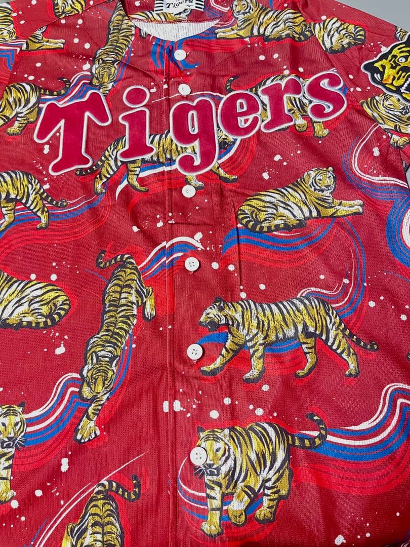 新品未使用 阪神タイガース 2024 デザインユニフォーム 波と虎 サイズ L