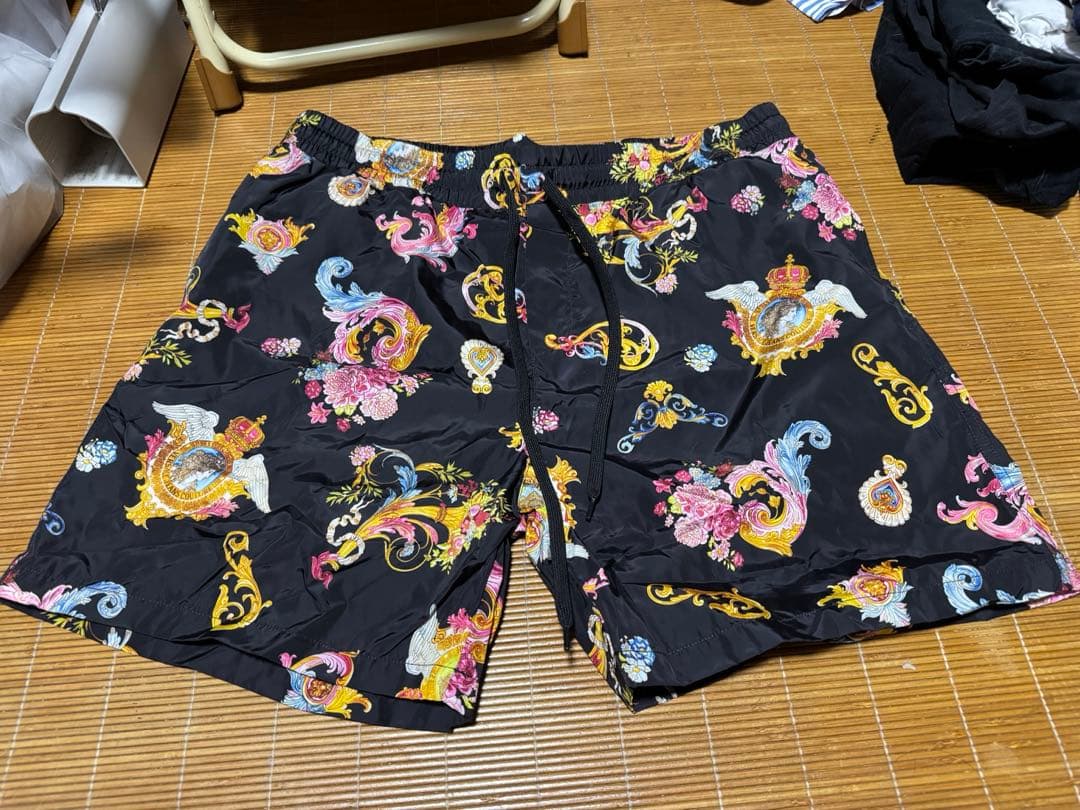 【シナモン】ヴェルサーチ　ハーフパンツ