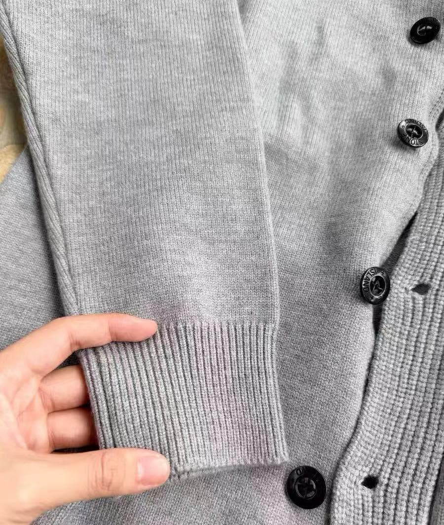 ストーンアイランド　ジップアップニットジャケット　カーディガン グレー