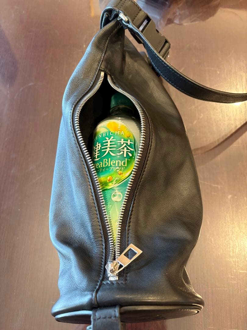 LOEWE レザーショルダーバッグ