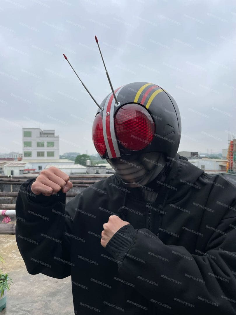 【美品】【未使用】マスク　アトラク　コスプレ　仮面ライダー 1/1プロップ