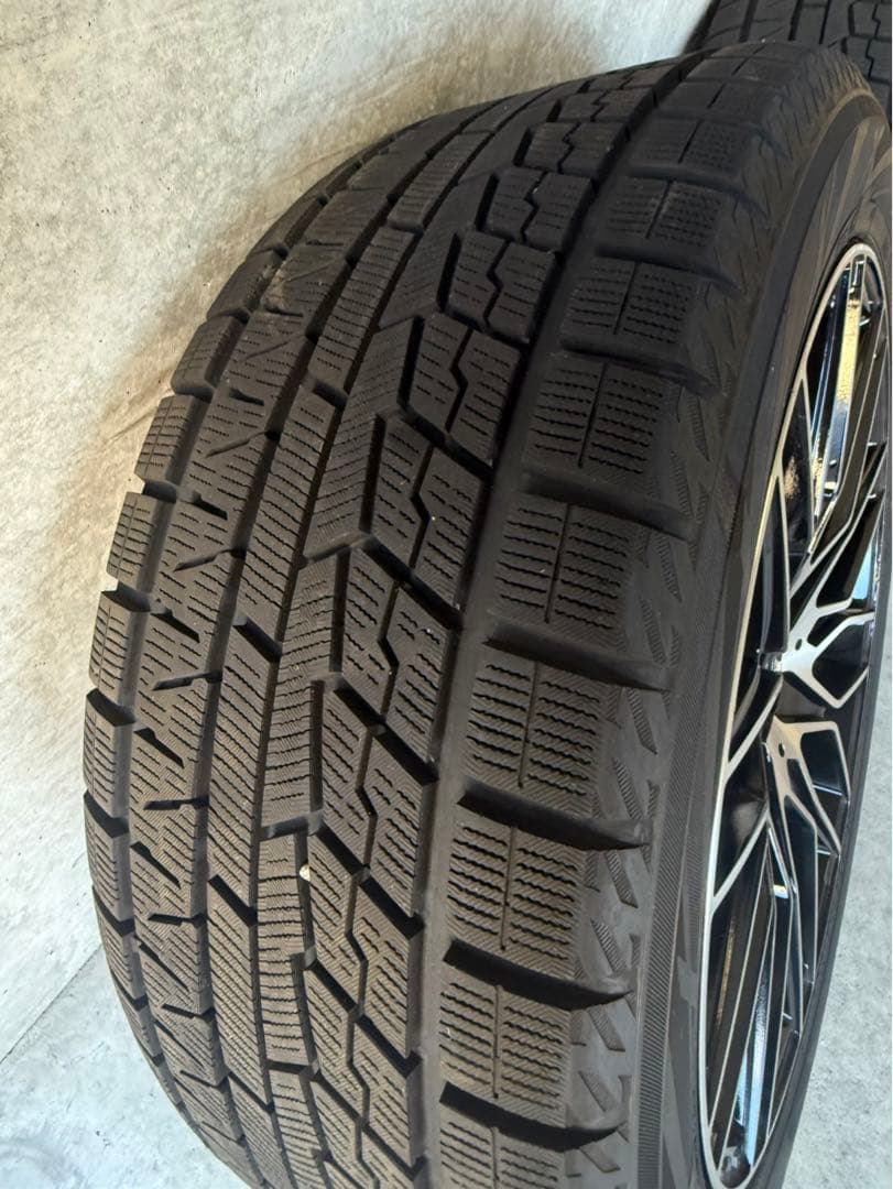 ヨコハマタイヤ　スタッドレス