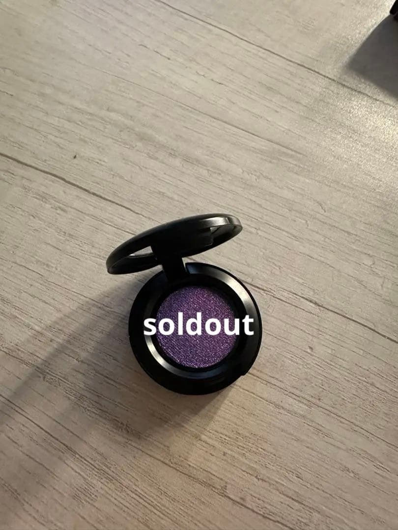 MAC アイシャドウ