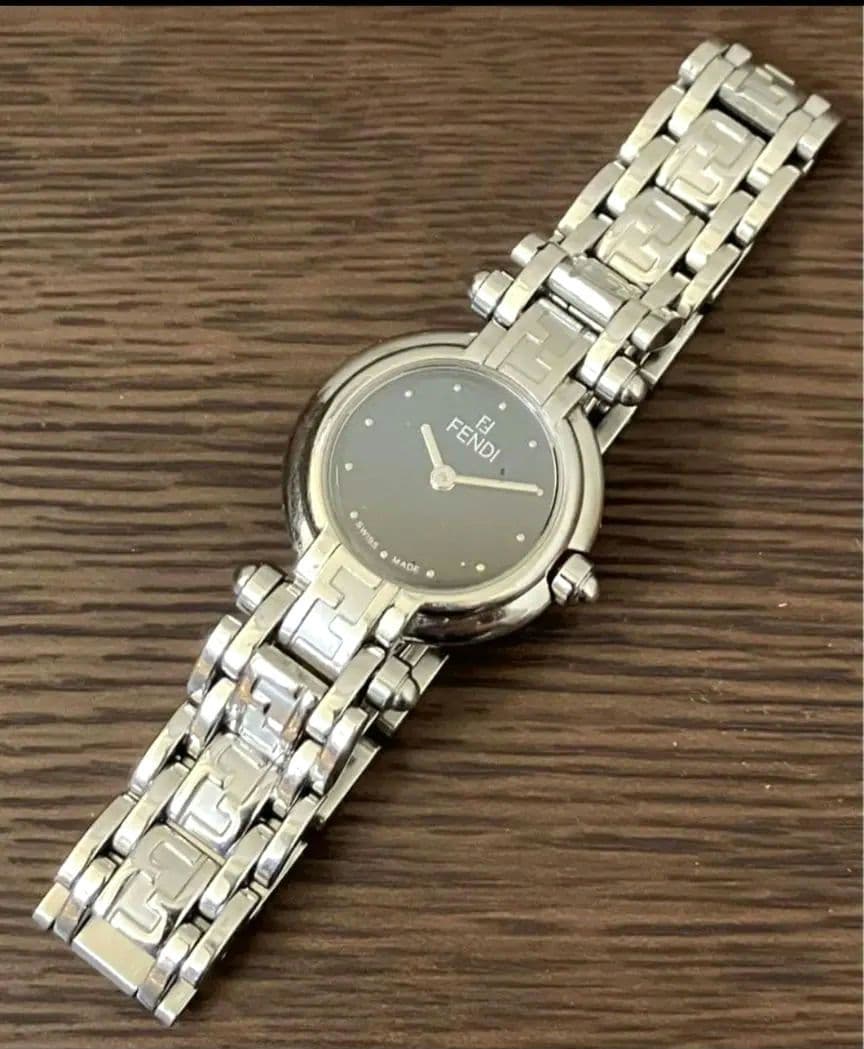 FENDI フェンディ　 750L