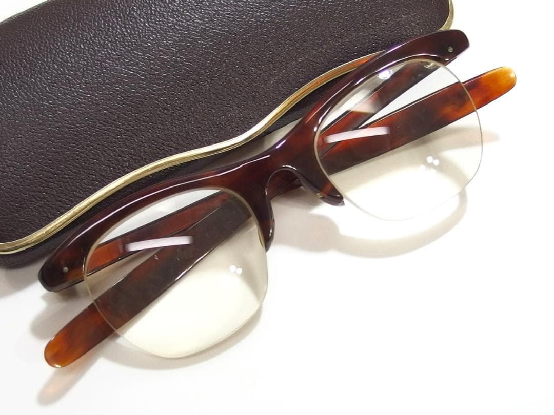 【値引交渉歓迎】【美品★レトロ】レトロ上トロ甲本鼈甲眼鏡2201】