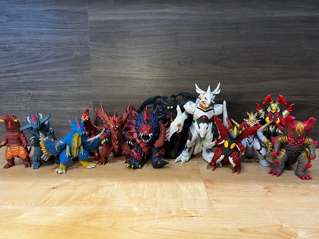 【ビッグソフビ12体セット】ウルトラマン 怪獣 まとめ売りゴモラ系ギャラクトロン